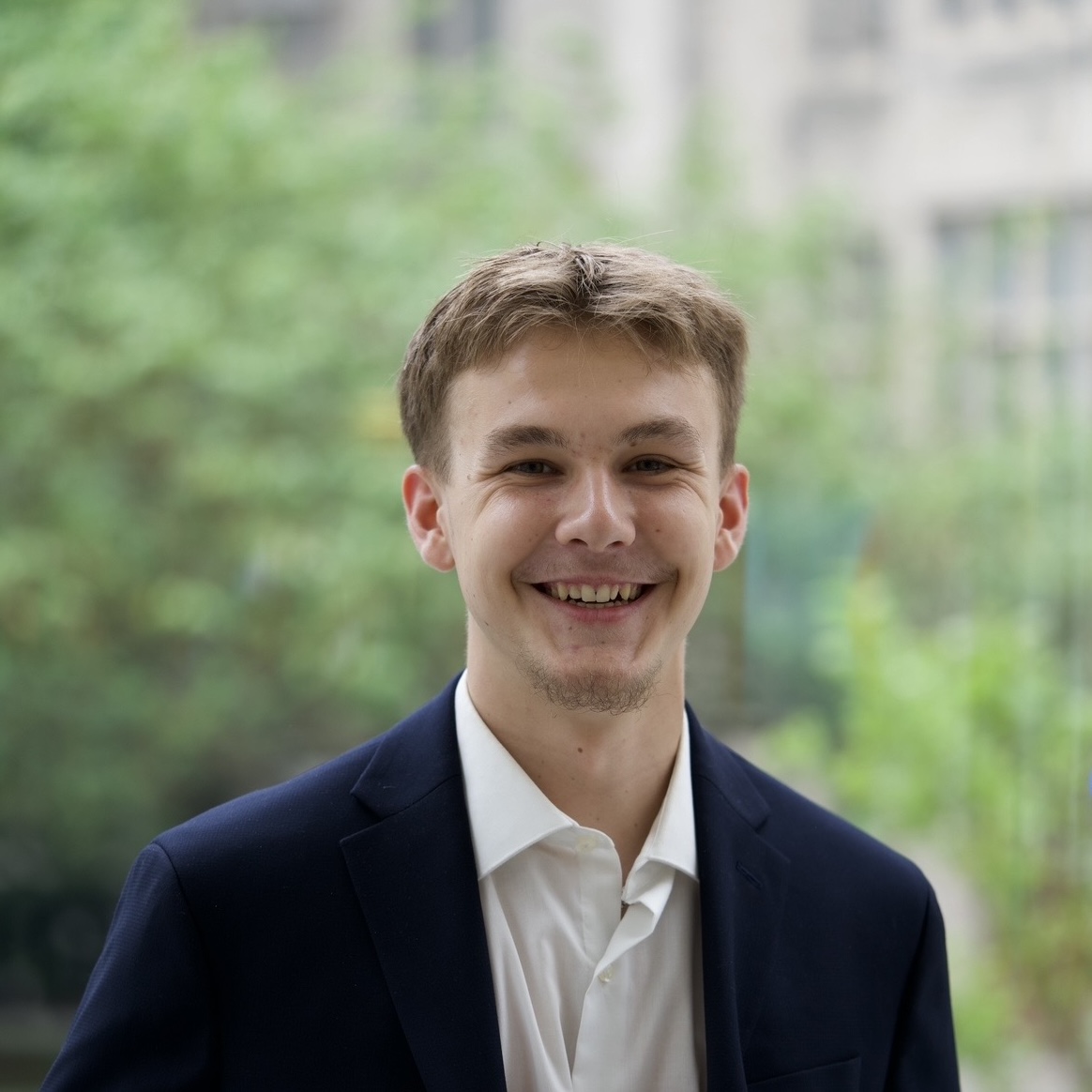 Matthew Riley Headshot