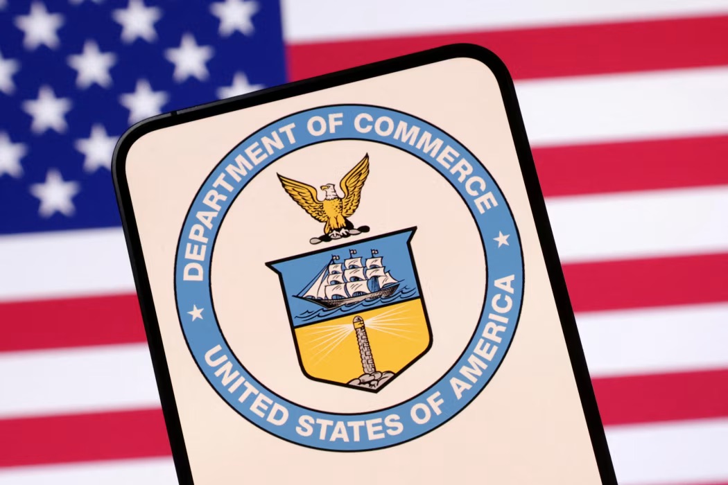 Dept of Commerrce logo and flag